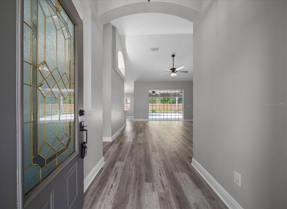For Sale: $430,000 (3 beds, 2 baths, 2061 Square Feet)