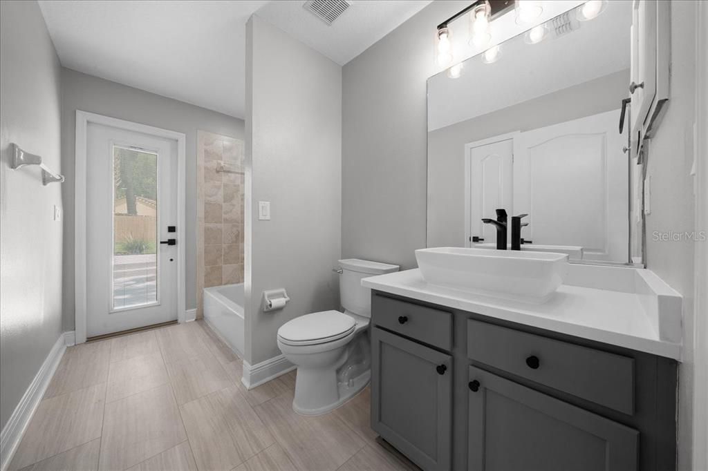 For Sale: $430,000 (3 beds, 2 baths, 2061 Square Feet)
