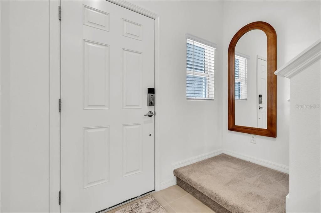 For Sale: $330,000 (3 beds, 2 baths, 1373 Square Feet)