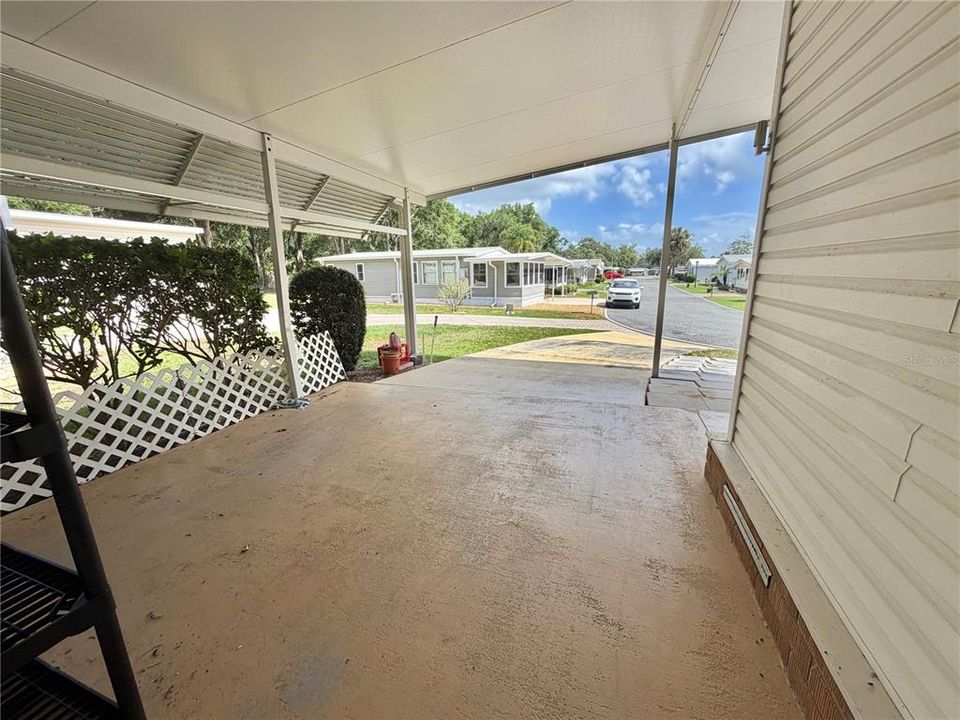 For Sale: $109,000 (2 beds, 2 baths, 1152 Square Feet)