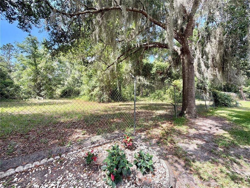 For Sale: $109,000 (2 beds, 2 baths, 1152 Square Feet)