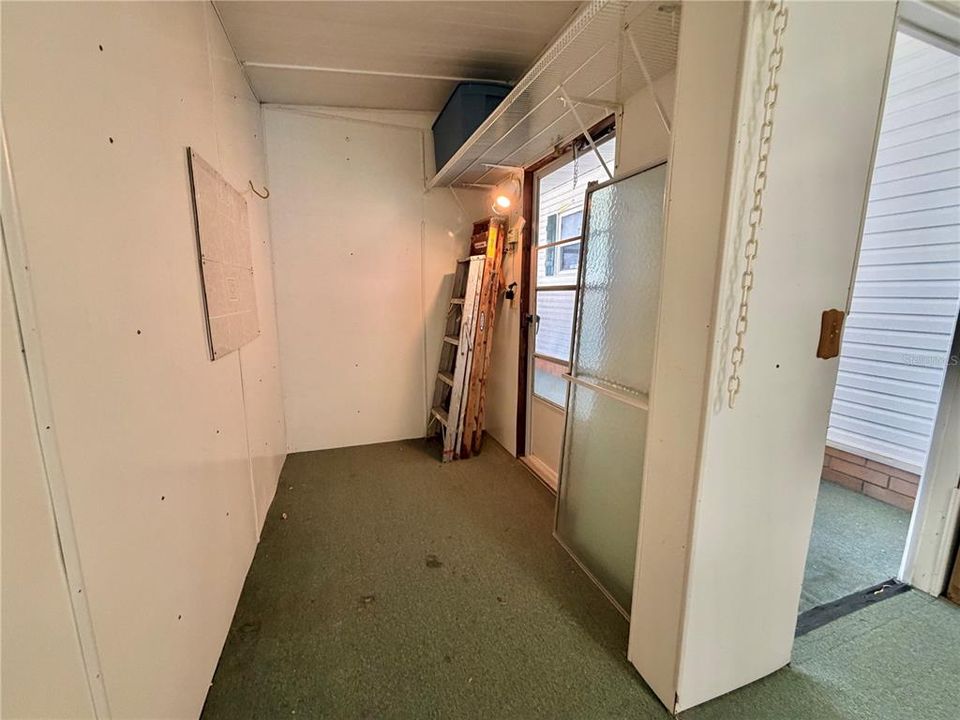 For Sale: $109,000 (2 beds, 2 baths, 1152 Square Feet)