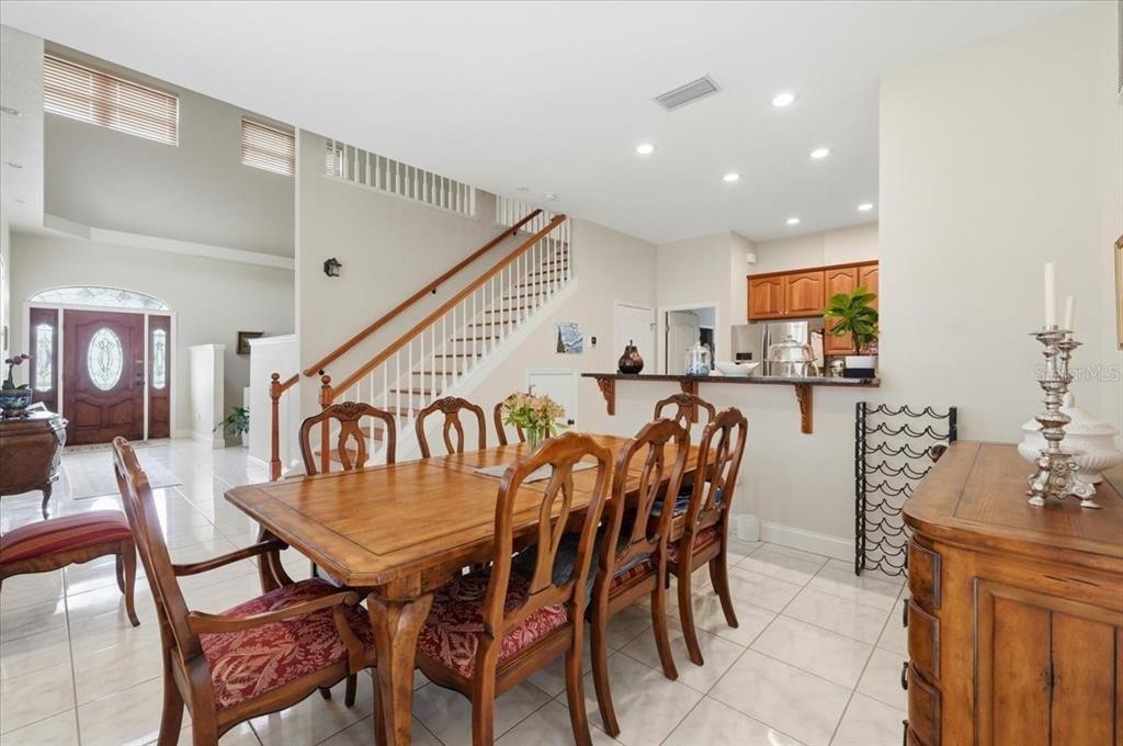 For Sale: $580,000 (3 beds, 2 baths, 3024 Square Feet)