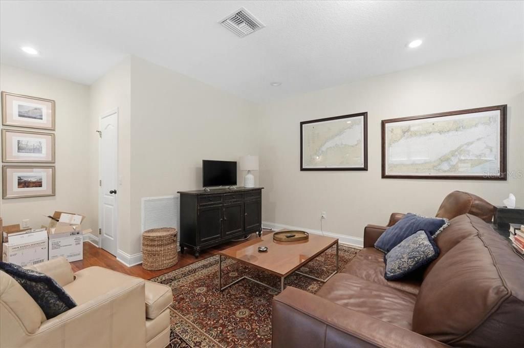 For Sale: $580,000 (3 beds, 2 baths, 3024 Square Feet)