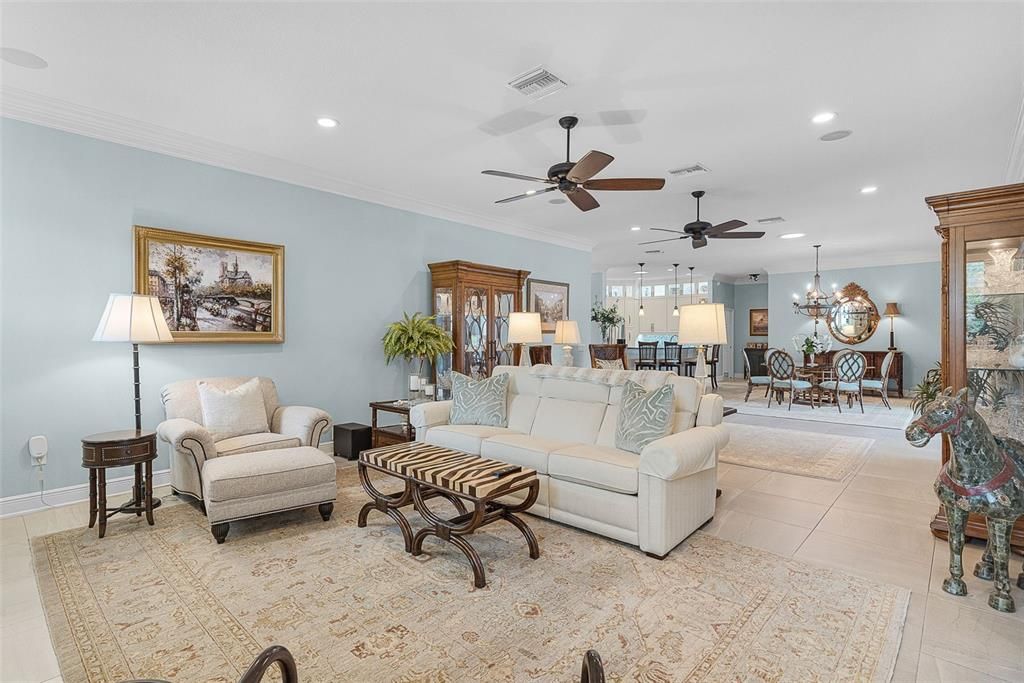 For Sale: $1,650,000 (3 beds, 2 baths, 3163 Square Feet)