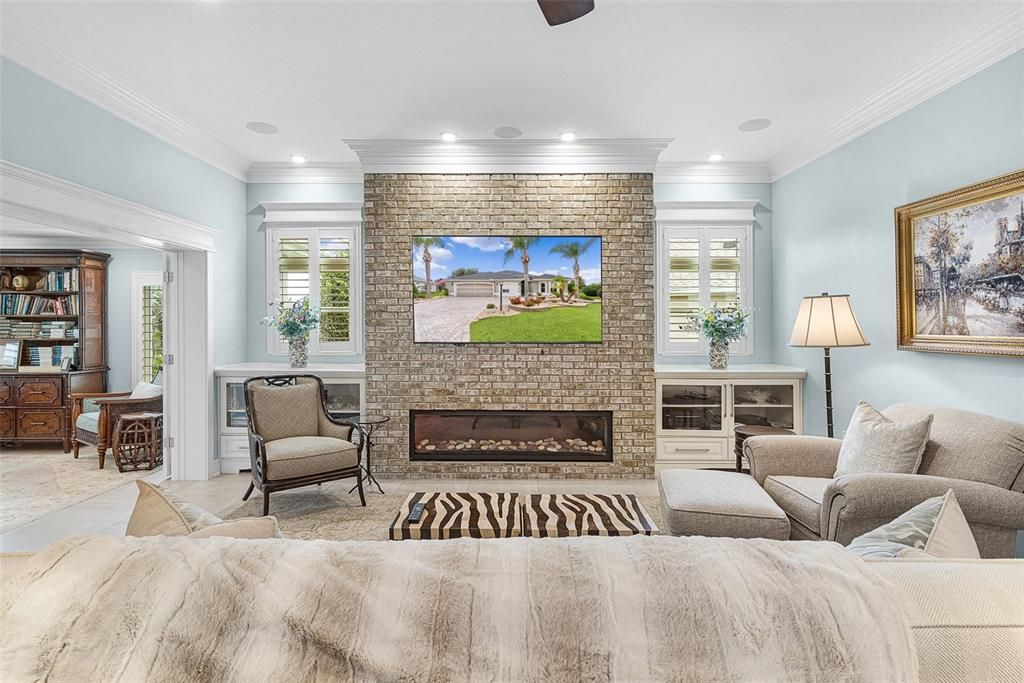 For Sale: $1,650,000 (3 beds, 2 baths, 3163 Square Feet)
