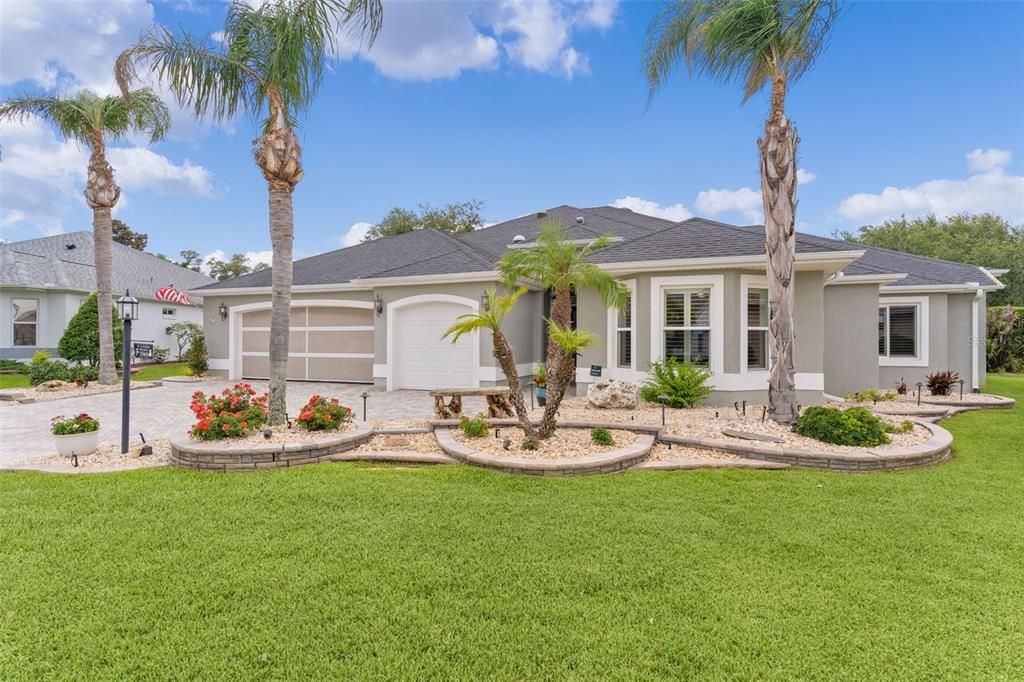 For Sale: $1,650,000 (3 beds, 2 baths, 3163 Square Feet)