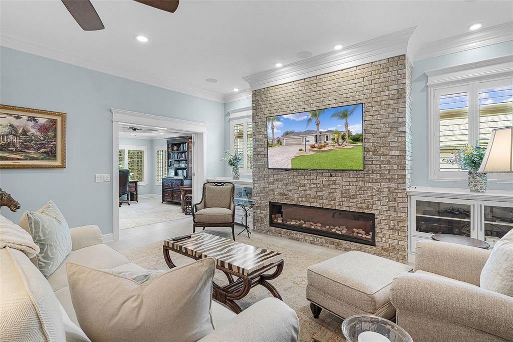 For Sale: $1,650,000 (3 beds, 2 baths, 3163 Square Feet)