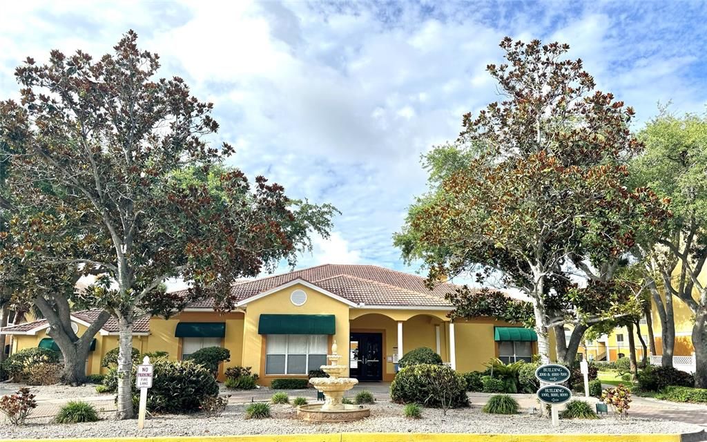 En Venta: $264,900 (2 camas, 2 baños, 925 Pies cuadrados)