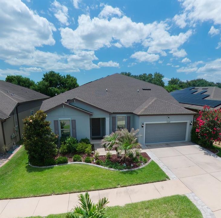 For Sale: $609,000 (5 beds, 3 baths, 4180 Square Feet)