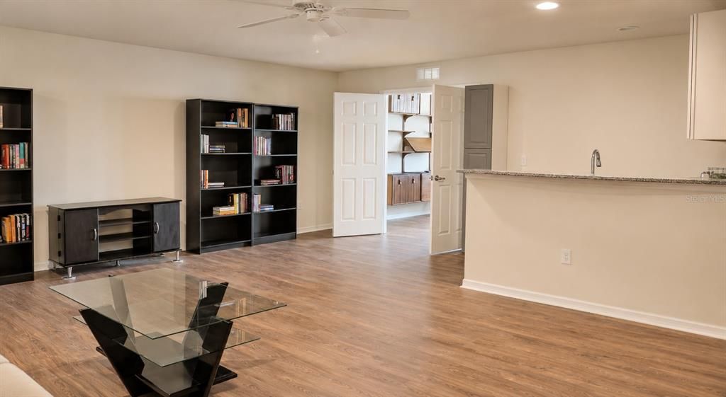 For Sale: $609,000 (5 beds, 3 baths, 4180 Square Feet)