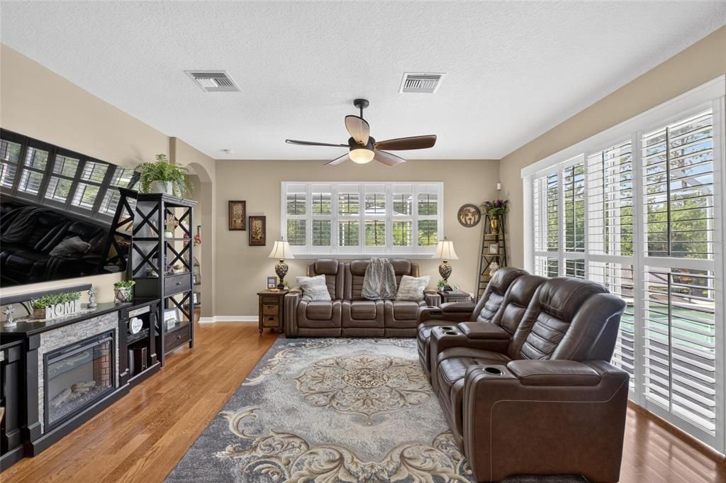 Active With Contract: $550,000 (4 beds, 3 baths, 2268 Square Feet)
