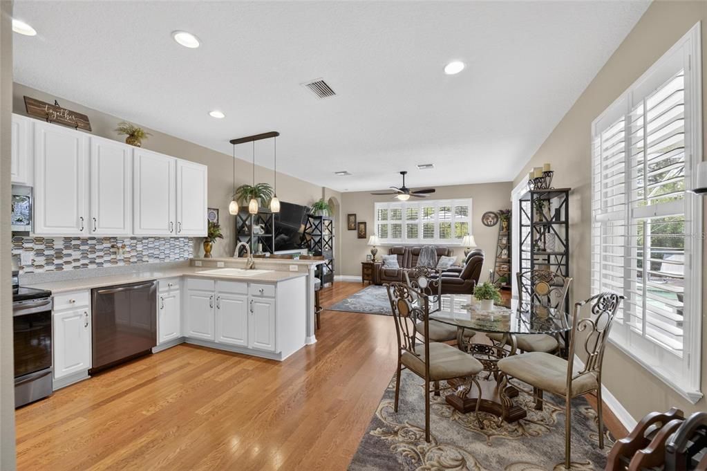 Active With Contract: $550,000 (4 beds, 3 baths, 2268 Square Feet)
