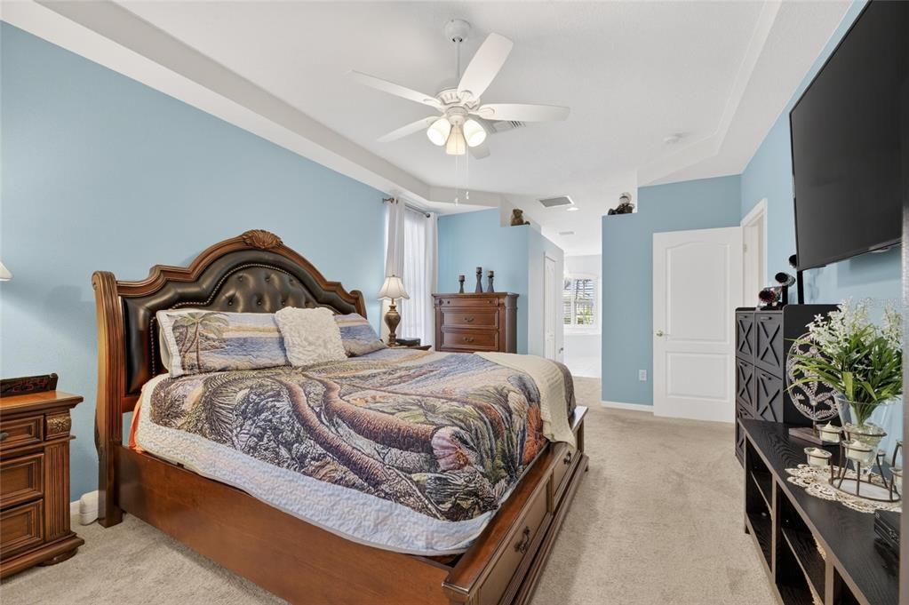 Active With Contract: $550,000 (4 beds, 3 baths, 2268 Square Feet)