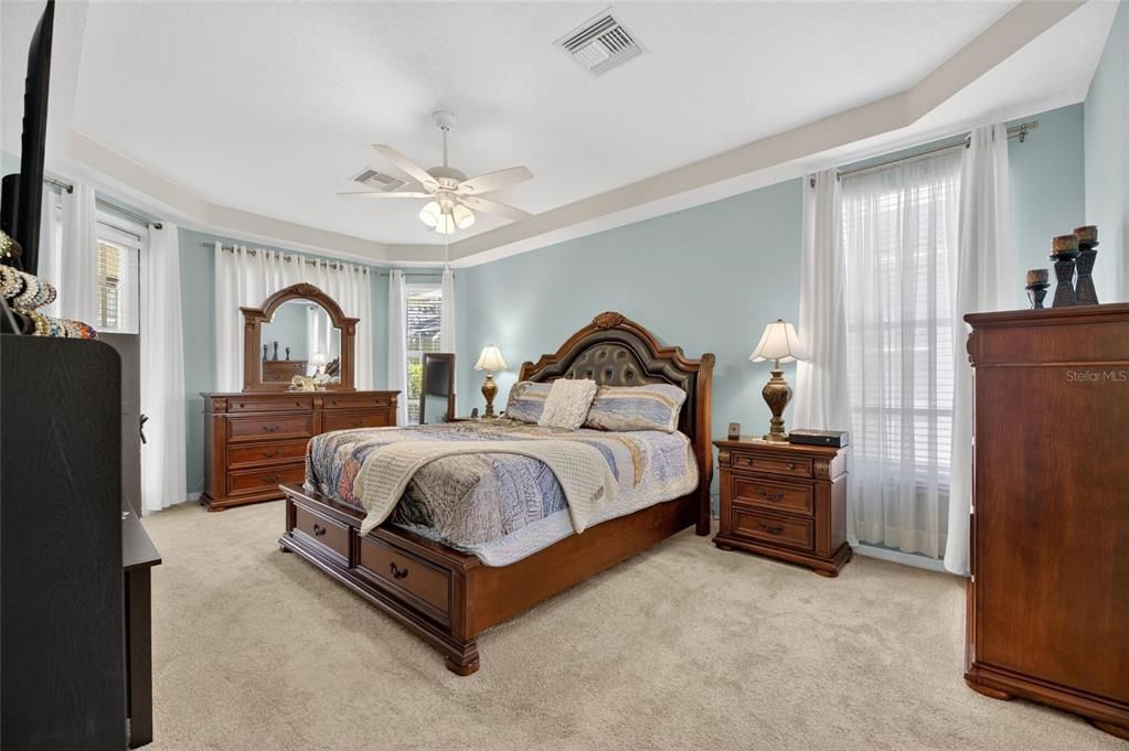 Active With Contract: $550,000 (4 beds, 3 baths, 2268 Square Feet)