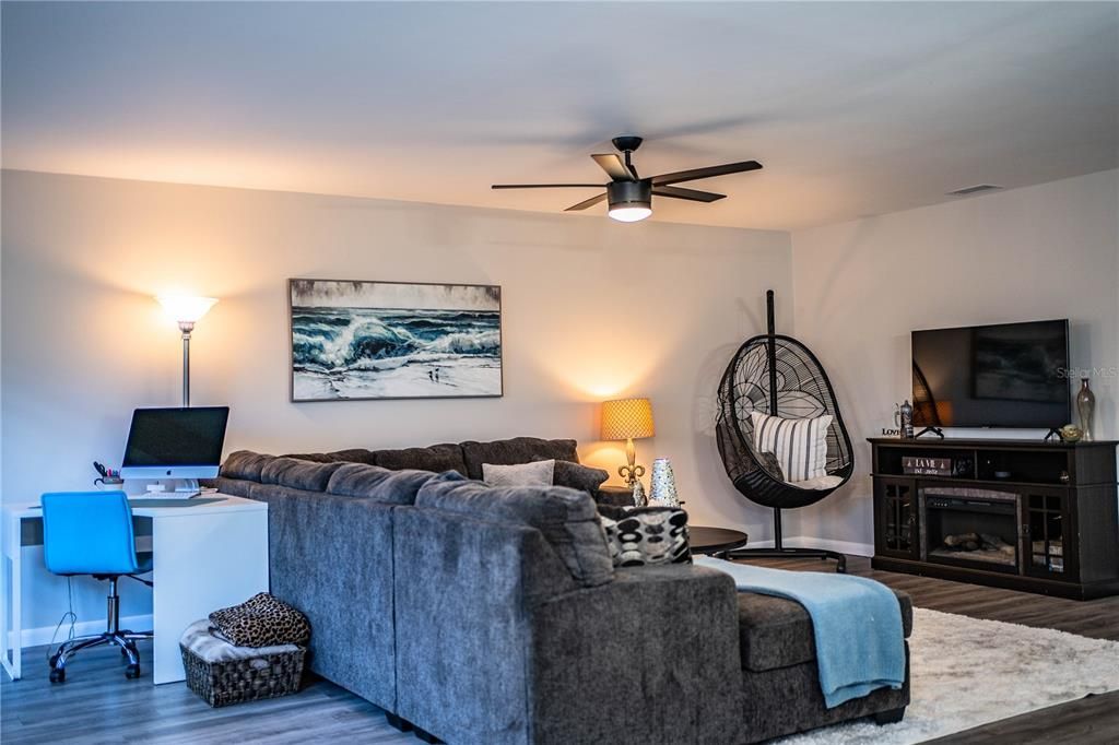 For Sale: $349,000 (4 beds, 2 baths, 2444 Square Feet)