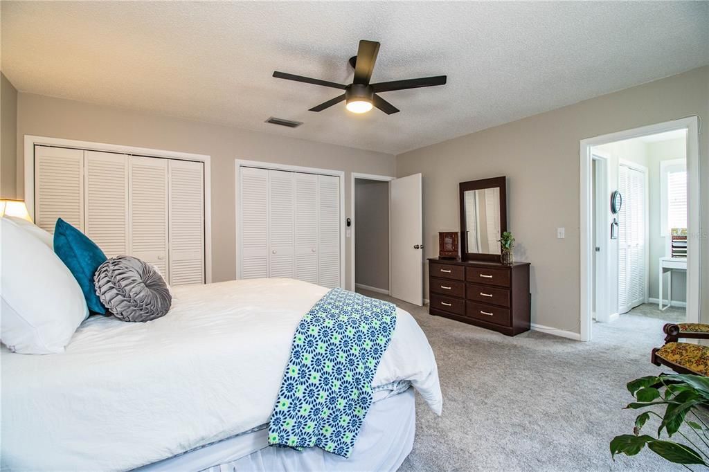 For Sale: $349,000 (4 beds, 2 baths, 2444 Square Feet)