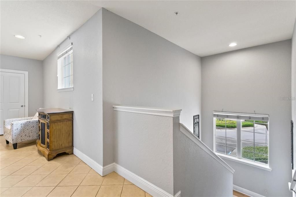 For Rent: $3,200 (3 beds, 3 baths, 2124 Square Feet)