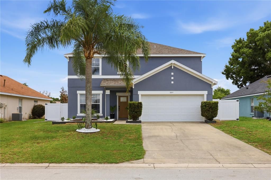 For Sale: $449,000 (5 beds, 2 baths, 2577 Square Feet)