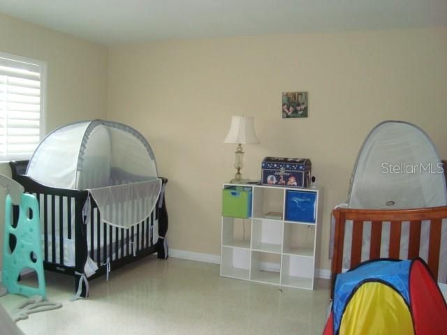 For Rent: $3,200 (3 beds, 2 baths, 2036 Square Feet)