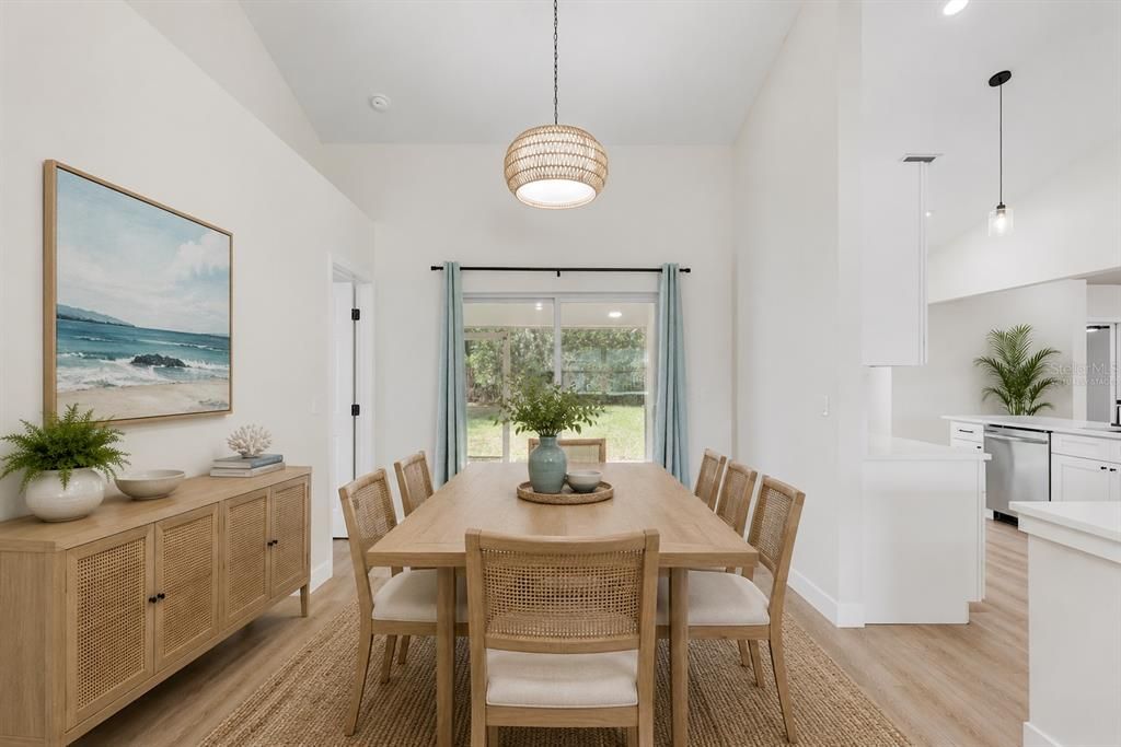 For Sale: $479,900 (3 beds, 2 baths, 2010 Square Feet)