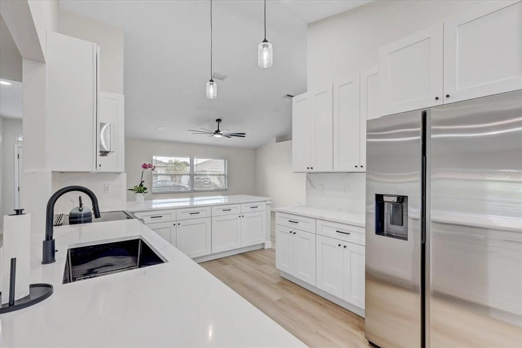 For Sale: $479,900 (3 beds, 2 baths, 2010 Square Feet)