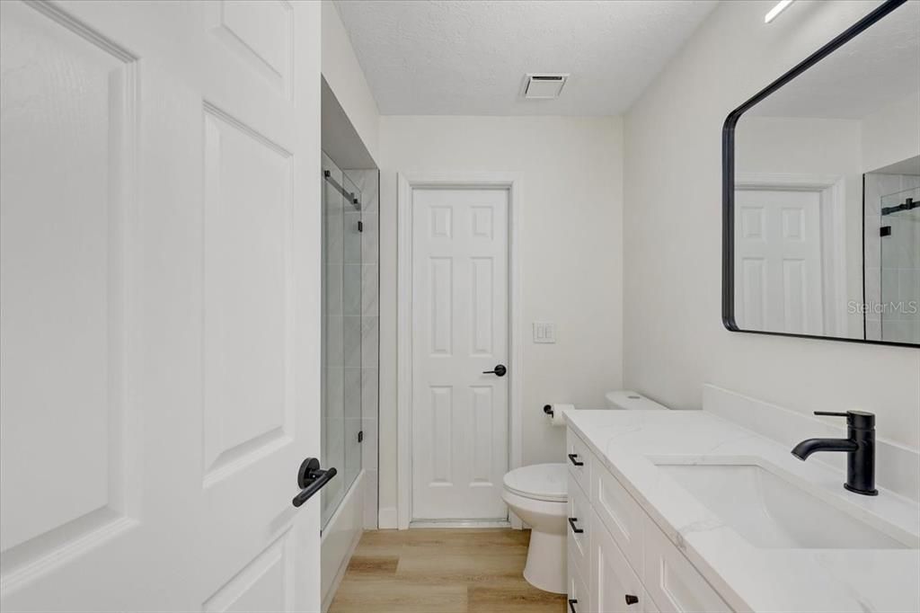 For Sale: $479,900 (3 beds, 2 baths, 2010 Square Feet)