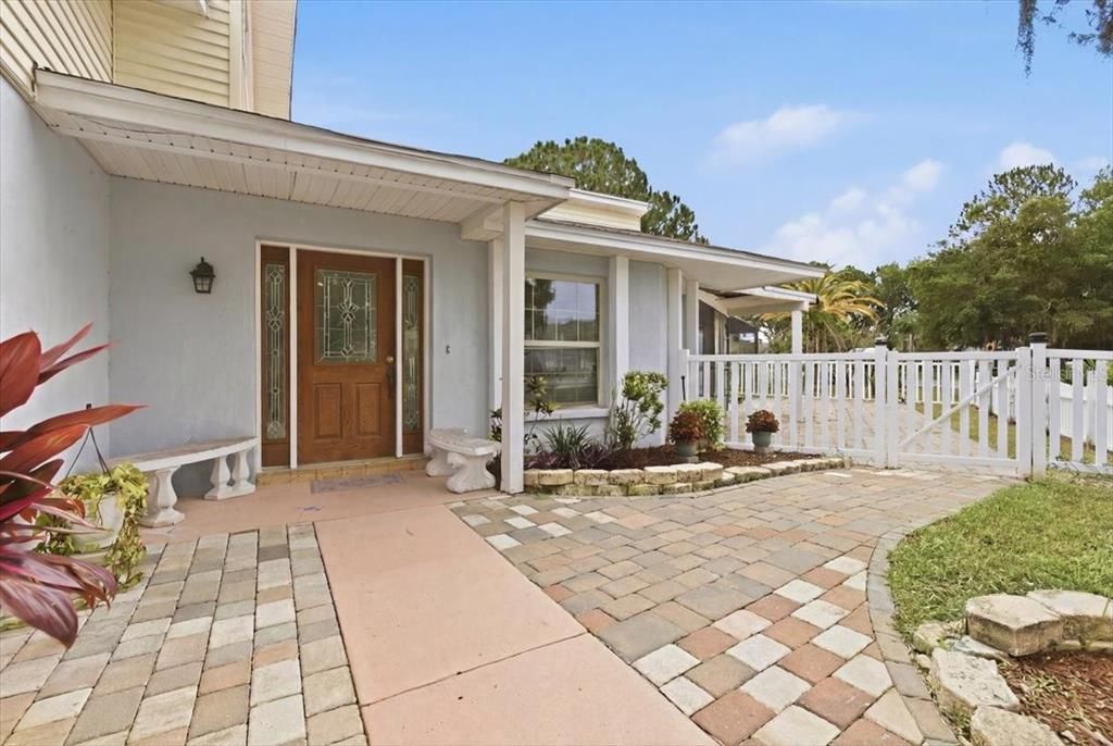 For Sale: $430,000 (3 beds, 2 baths, 1692 Square Feet)