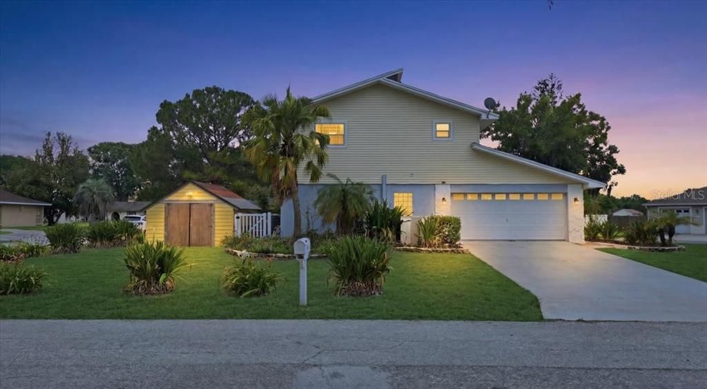 For Sale: $430,000 (3 beds, 2 baths, 1692 Square Feet)