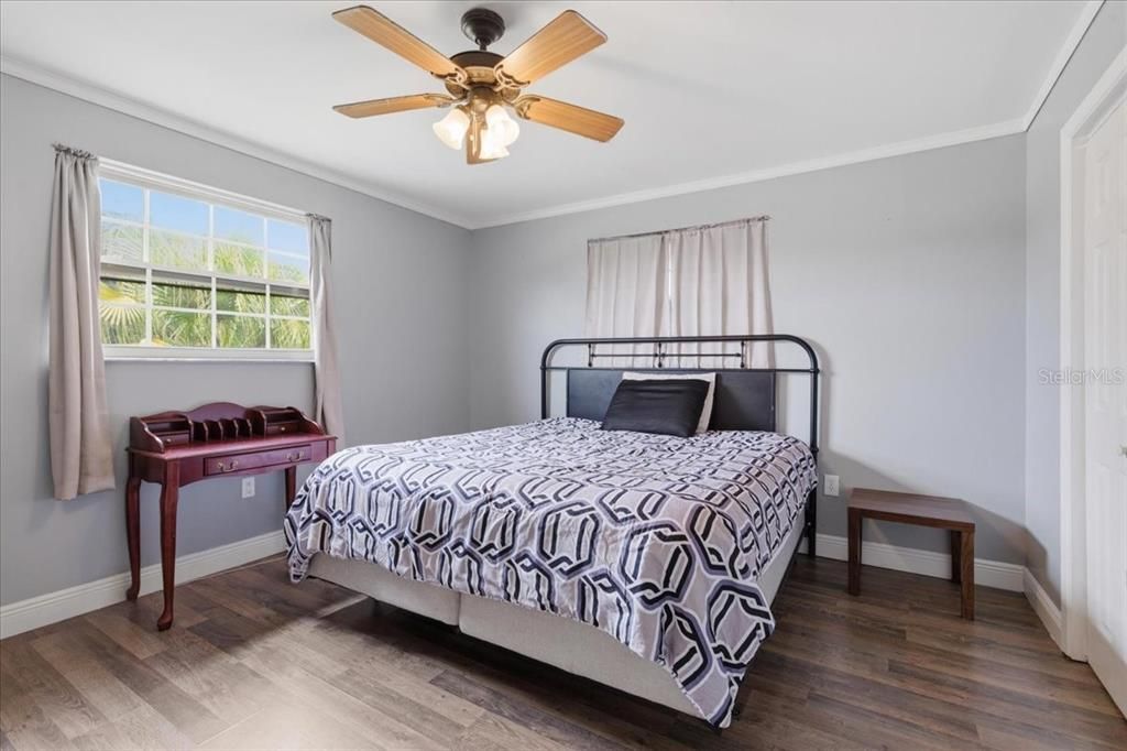 For Sale: $430,000 (3 beds, 2 baths, 1692 Square Feet)