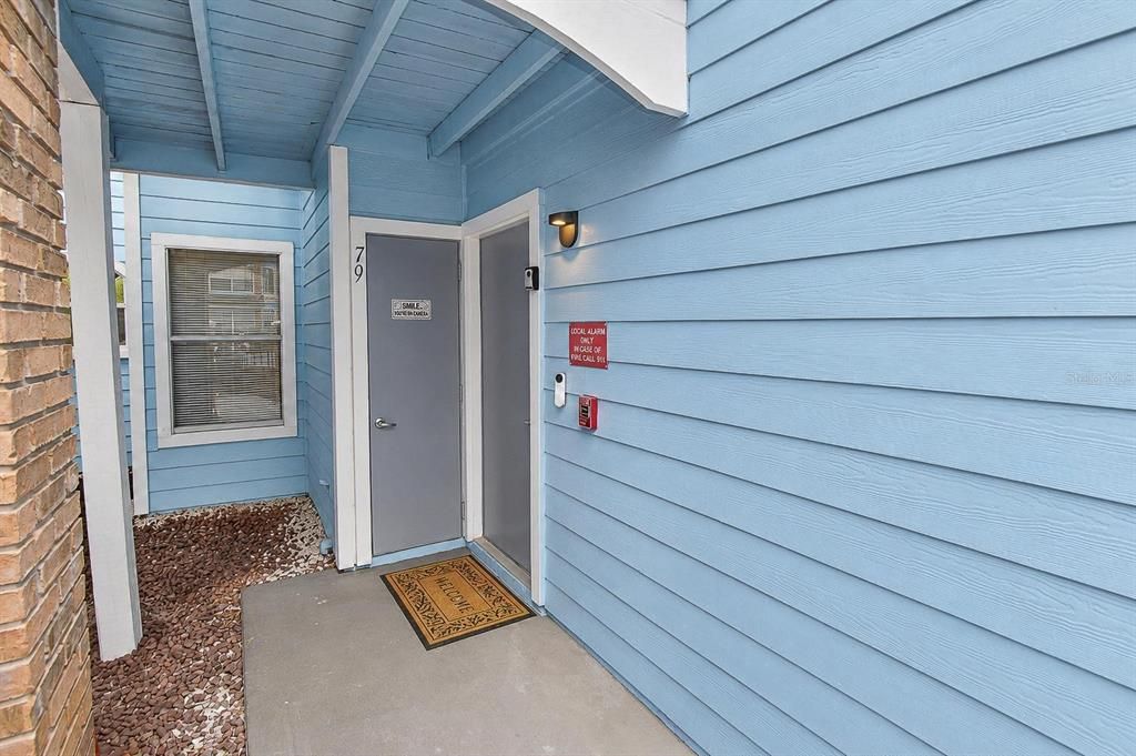 For Rent: $1,900 (3 beds, 2 baths, 1287 Square Feet)