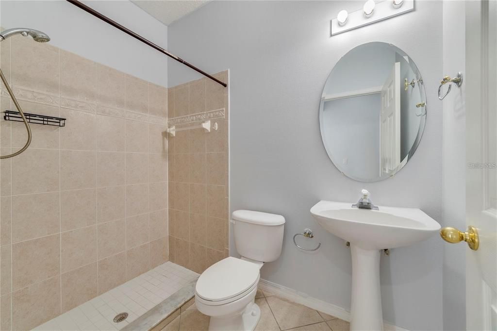 For Rent: $3,700 (4 beds, 4 baths, 2922 Square Feet)