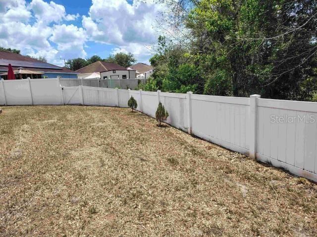 For Sale: $348,500 (3 beds, 2 baths, 1556 Square Feet)