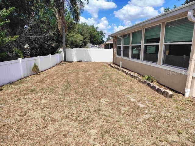 For Sale: $348,500 (3 beds, 2 baths, 1556 Square Feet)