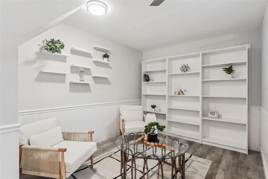 For Sale: $519,900 (4 beds, 2 baths, 2572 Square Feet)