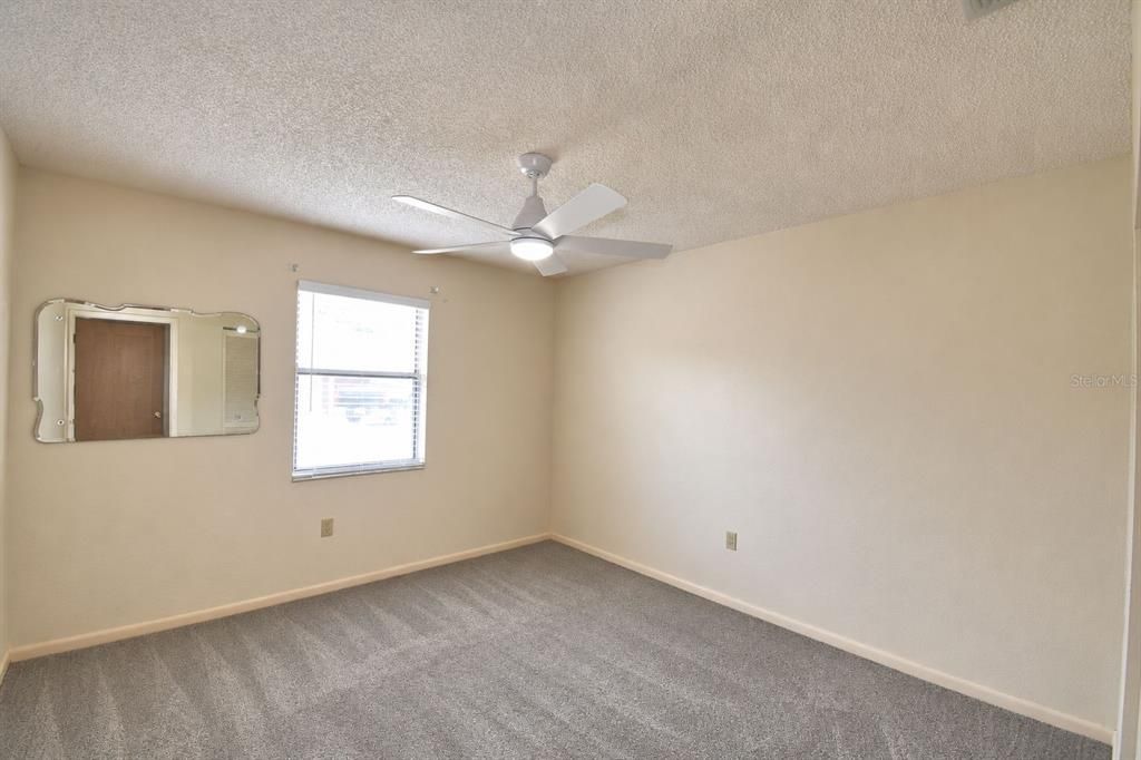En Venta: $230,000 (2 camas, 2 baños, 1180 Pies cuadrados)