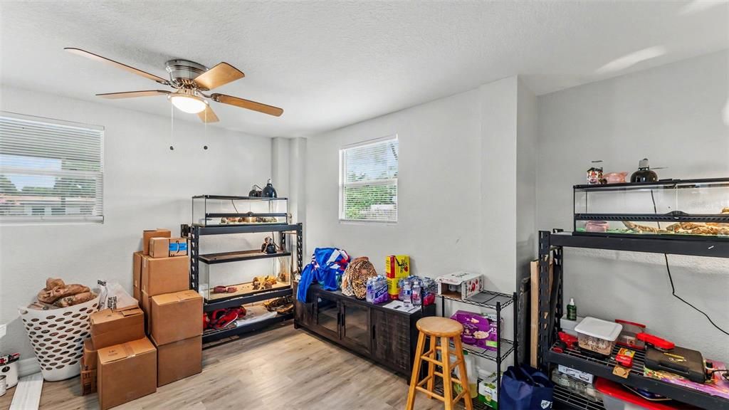 Active With Contract: $240,000 (4 beds, 2 baths, 1638 Square Feet)