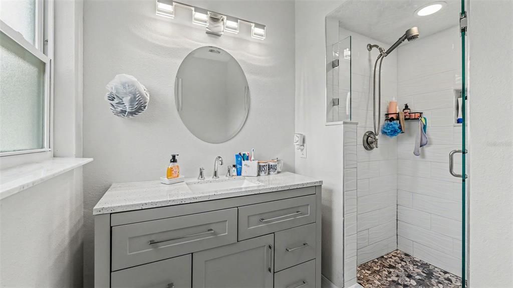 Active With Contract: $240,000 (4 beds, 2 baths, 1638 Square Feet)