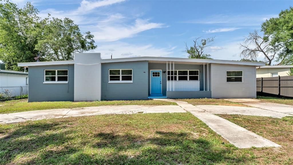 Active With Contract: $240,000 (4 beds, 2 baths, 1638 Square Feet)