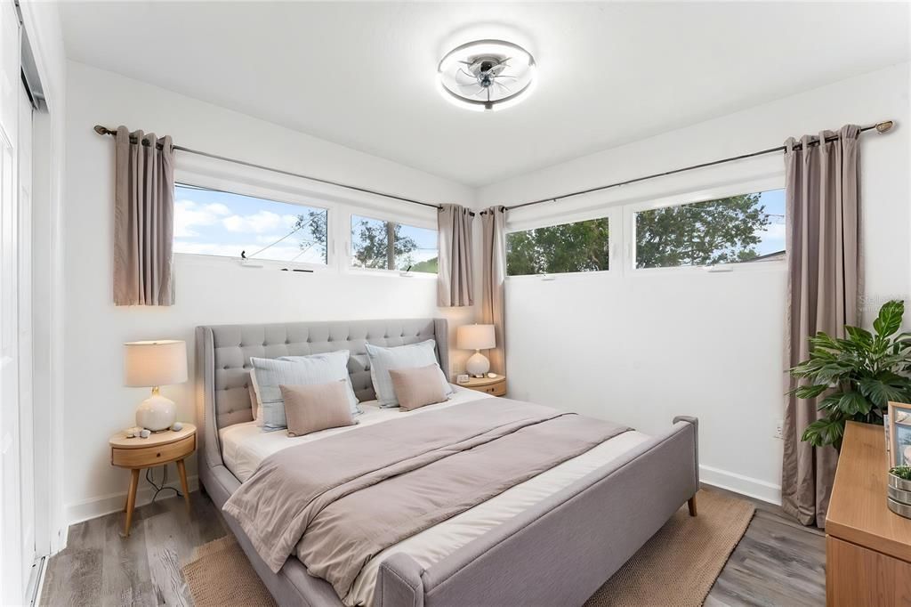 En Venta: $330,000 (3 camas, 2 baños, 1403 Pies cuadrados)