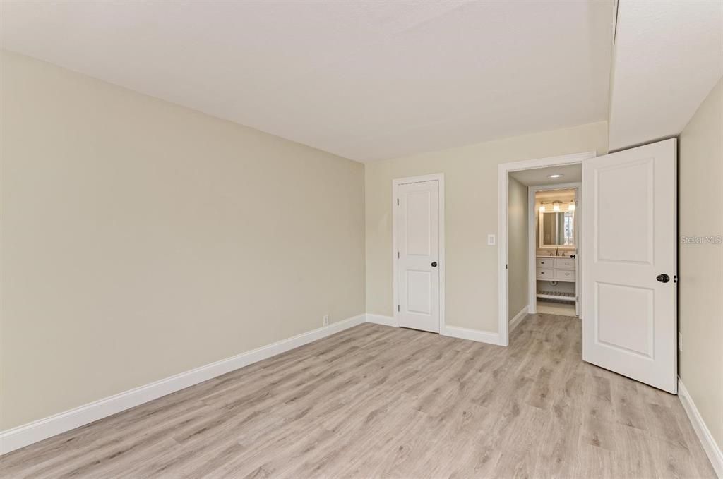 В аренду: $2,550 (1 спален, 1 ванн, 766 Квадратных фут)