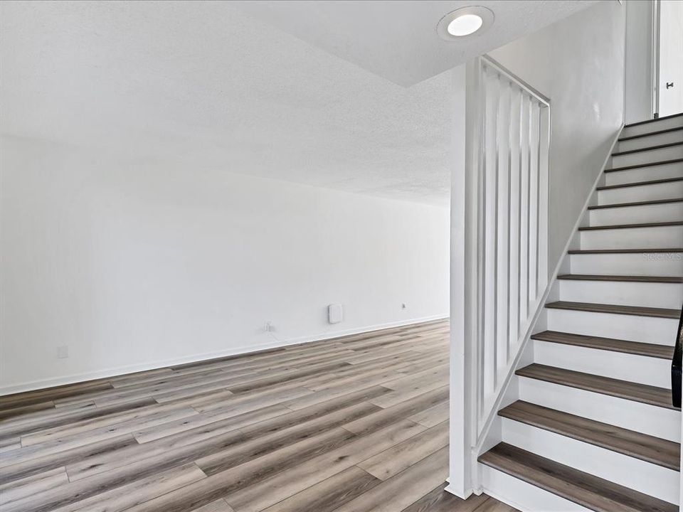 En Venta: $195,000 (4 camas, 2 baños, 1630 Pies cuadrados)
