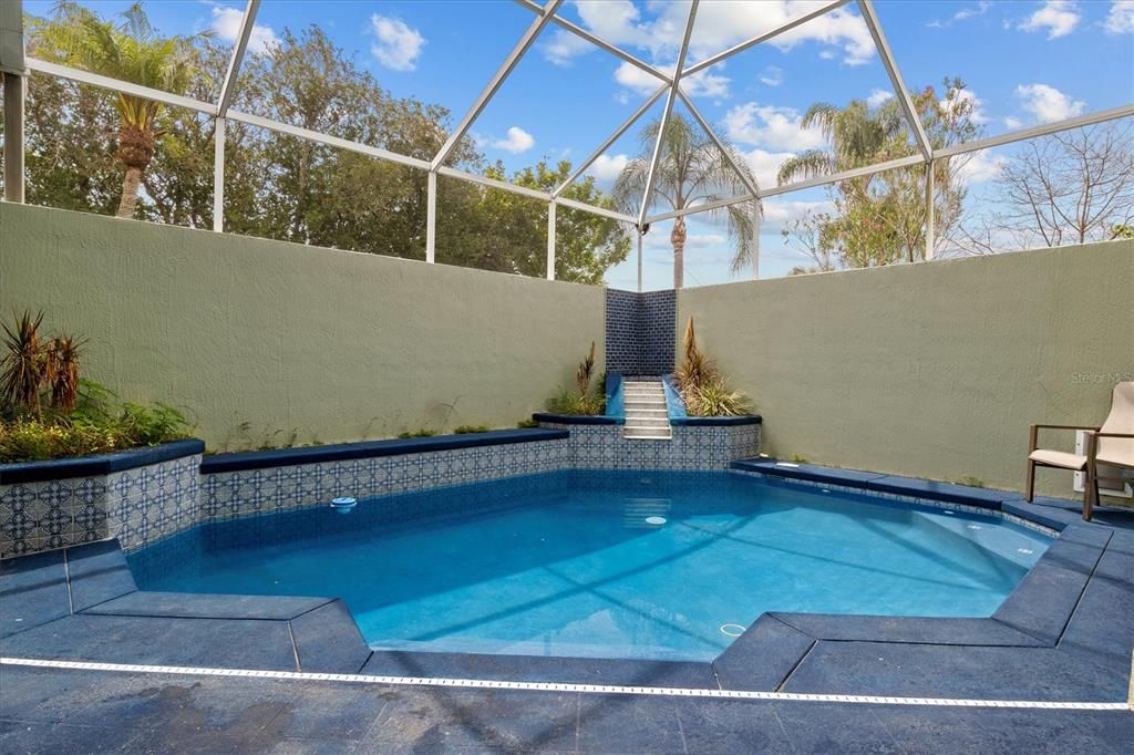 For Sale: $549,000 (4 beds, 2 baths, 2392 Square Feet)