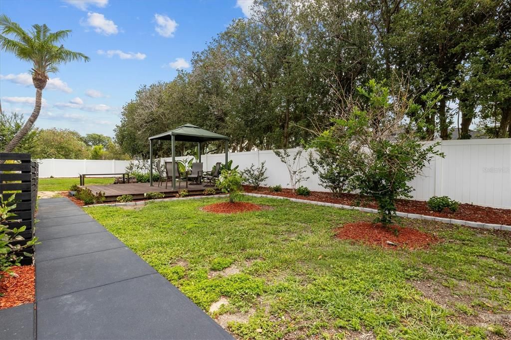 For Sale: $549,000 (4 beds, 2 baths, 2392 Square Feet)
