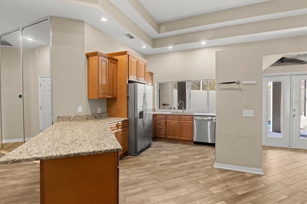 For Sale: $549,000 (4 beds, 2 baths, 2392 Square Feet)