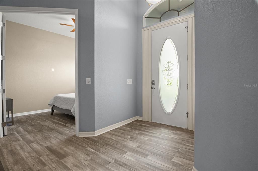 For Sale: $549,000 (4 beds, 2 baths, 2392 Square Feet)
