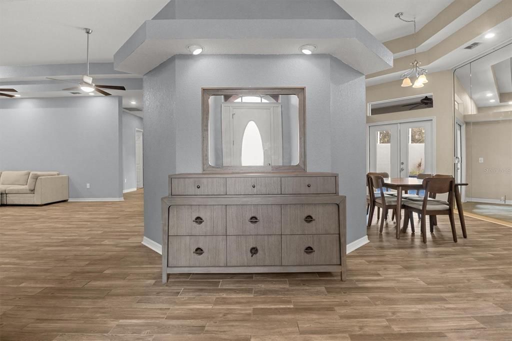 For Sale: $549,000 (4 beds, 2 baths, 2392 Square Feet)