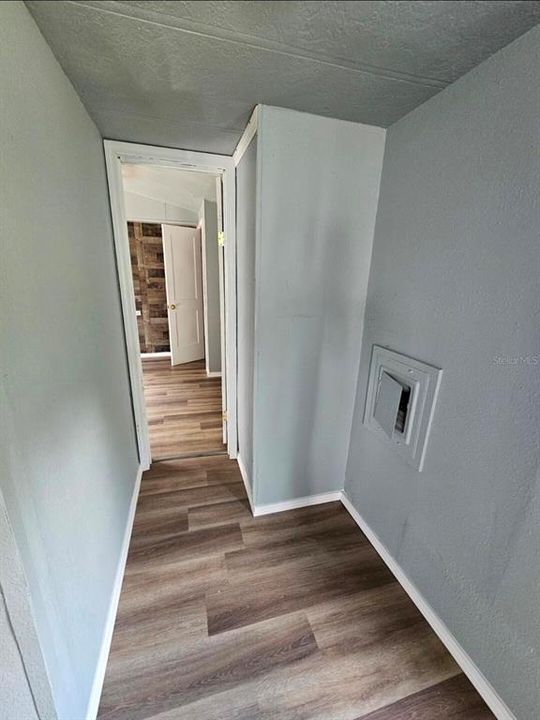 For Sale: $168,500 (2 beds, 2 baths, 840 Square Feet)