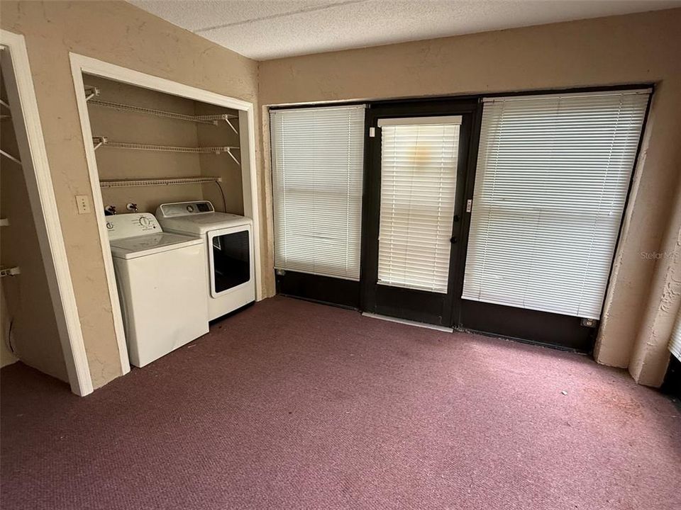 For Sale: $99,900 (2 beds, 2 baths, 1245 Square Feet)