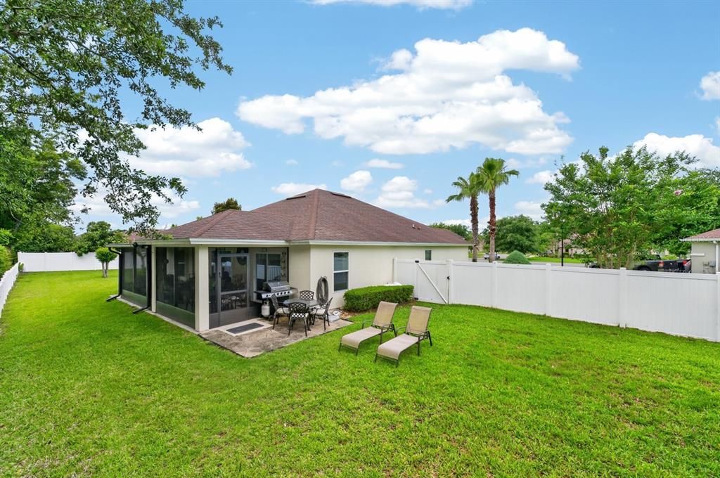 For Sale: $489,900 (3 beds, 2 baths, 1868 Square Feet)